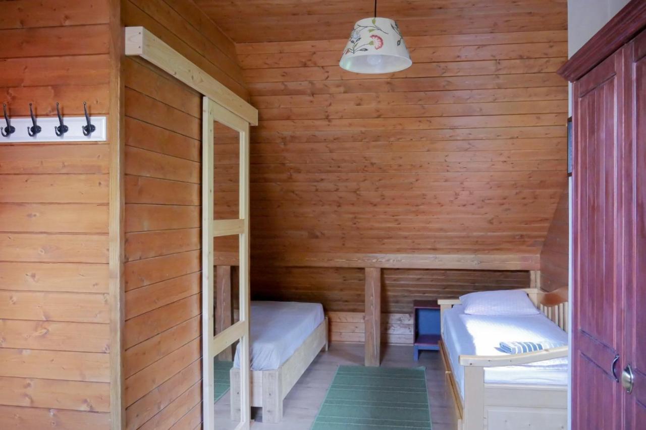 Bed and Breakfast Rose Hip Hill Farm Valea Tirnei Esterno foto